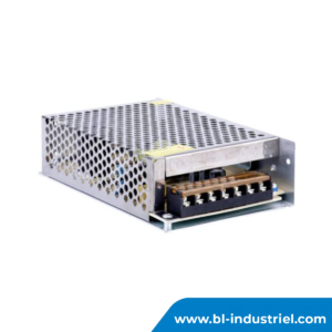 BOITE D'ALIMENTATION 12V 10A